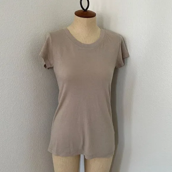 L’Agence Cory Scoop Neck Tee Biscuit Size S - Picture 2 of 7